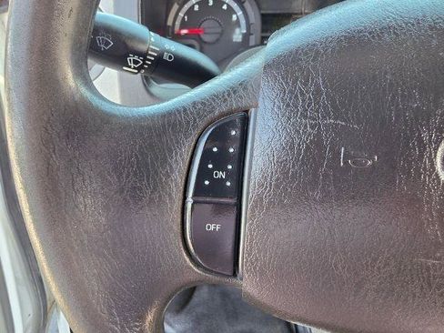 Used 2011 Ford E-350 and Econoline 350 XL w/ PWR Windows & Locks Group RWD image 12