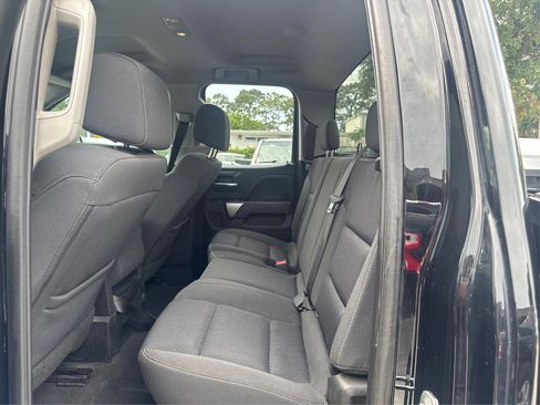 Used 2019 Chevrolet Silverado 1500 LT AWD/4WD image 10