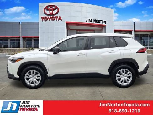 Used 2026 Toyota Corolla Cross L FWD image 5