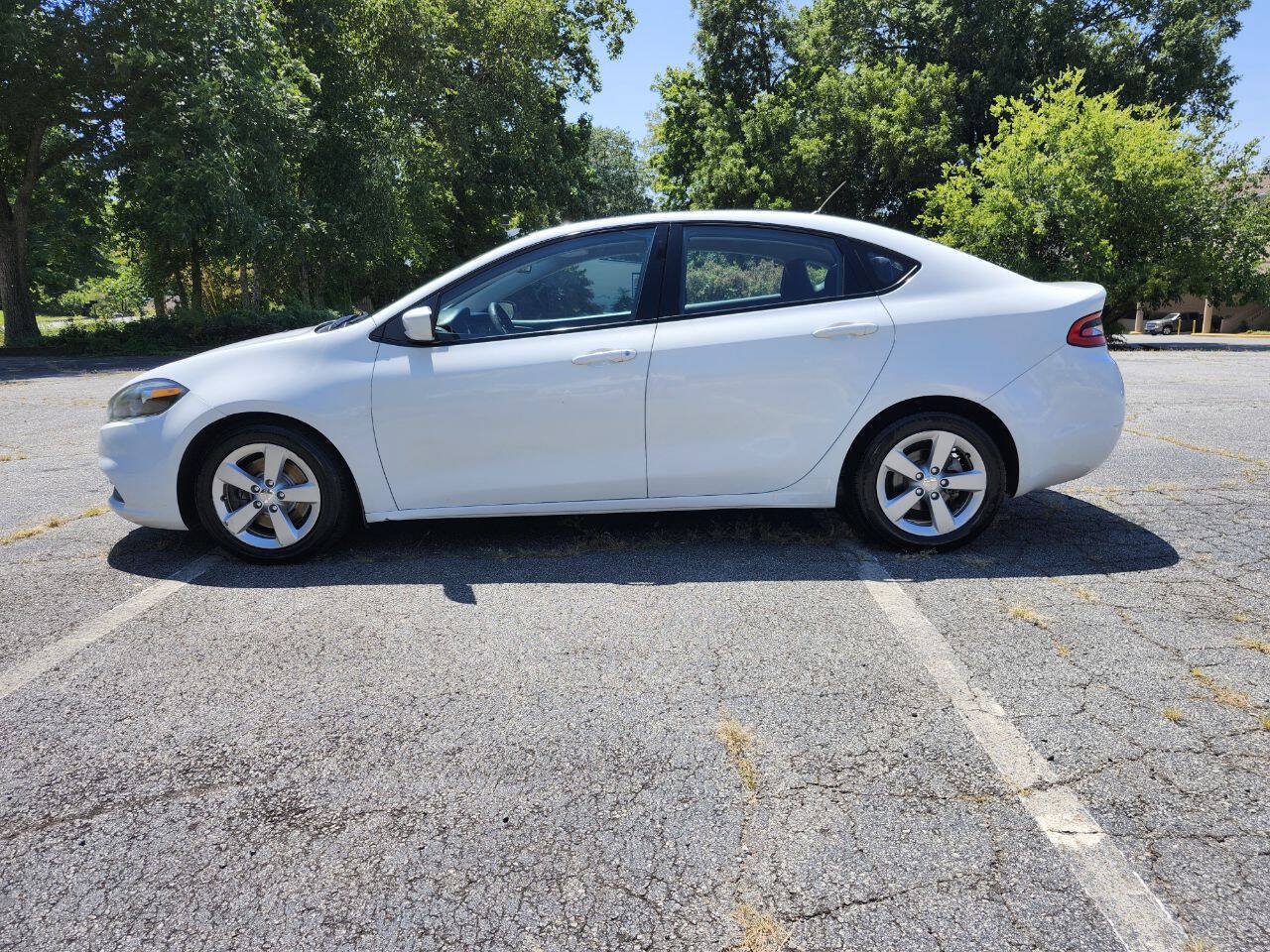 Used 2015 Dodge Dart SXT FWD image 12