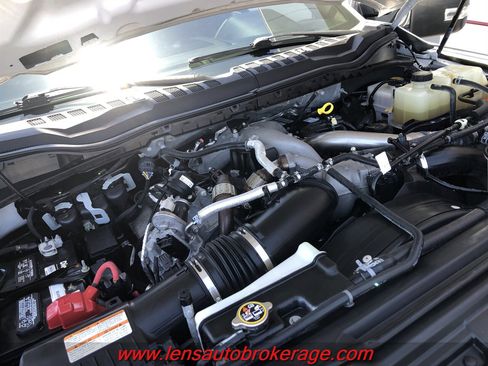 Used 2020 Ford F350 Lariat AWD/4WD image 23