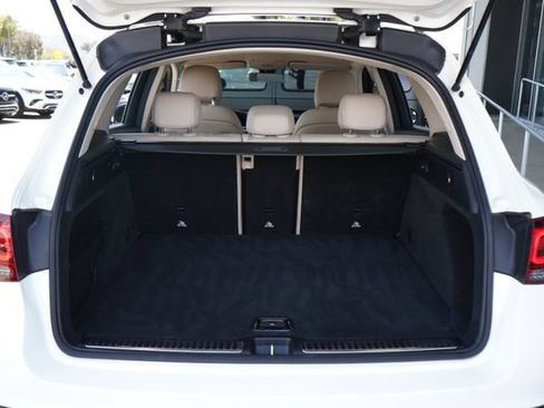 Used 2021 Mercedes-Benz GLC 300 4MATIC image 8