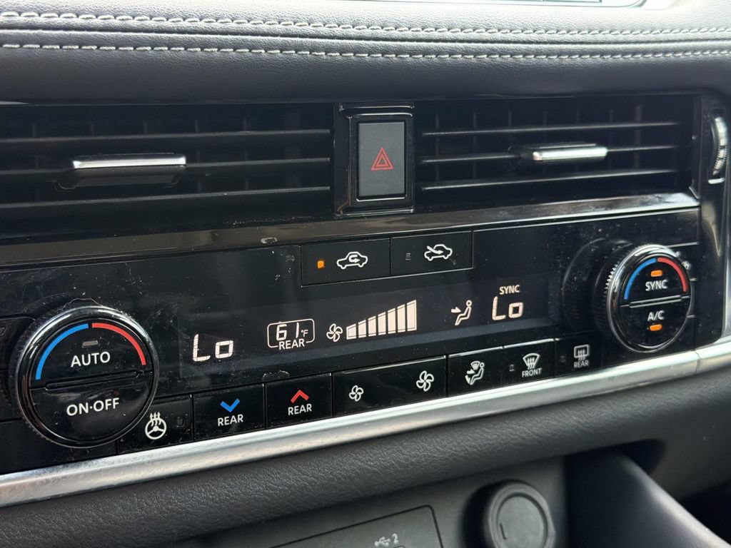 Used 2023 Nissan Rogue SL w/ SL Premium Package FWD image 26
