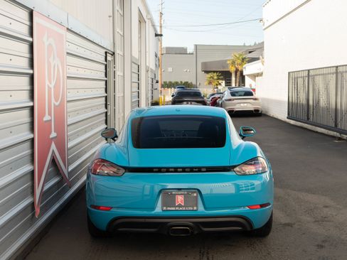 Used 2020 Porsche 718 Cayman image 32