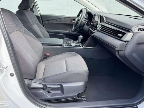 Used 2026 Toyota Camry LE FWD image 15