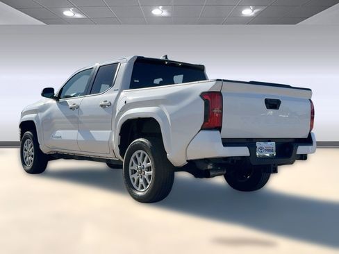 Used 2024 Toyota Tacoma SR5 image 3