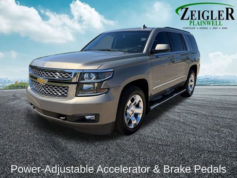 Used 2017 Chevrolet Tahoe LT w/ LT Signature Package AWD/4WD image 12