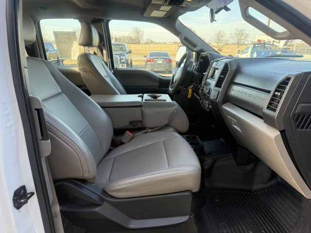 Used 2018 Ford F250 XL w/ Power Equipment Group AWD/4WD image 8