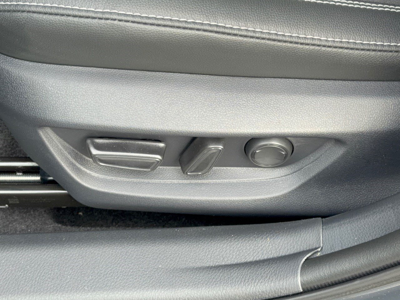 Certified 2026 Toyota Camry SE FWD image 16