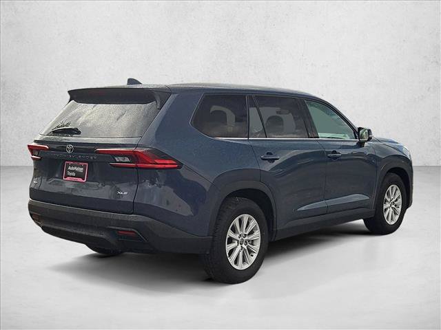 Used 2025 Toyota Grand Highlander AWD image 5