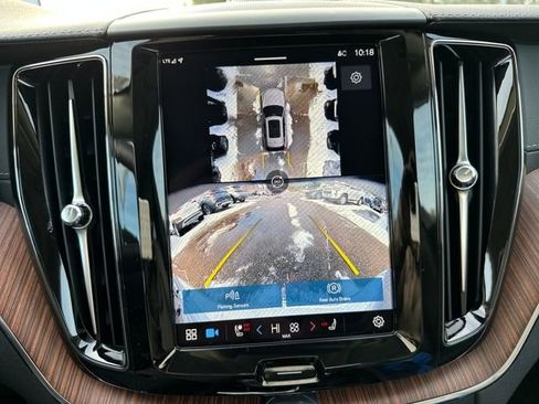 Used 2024 Volvo XC60 T8 Ultimate w/ Protection Package Premier image 18