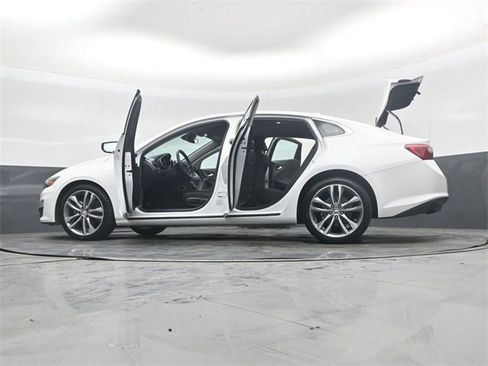 Used 2023 Chevrolet Malibu LT image 54