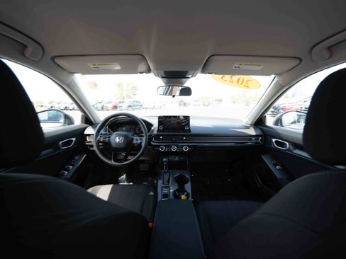 Used 2023 Honda Civic LX image 19