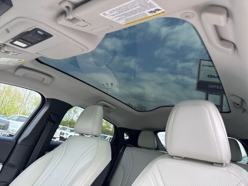 Used 2021 Ford Mustang Mach-E Premium image 11