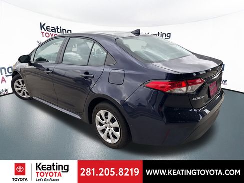 Used 2024 Toyota Corolla LE image 5