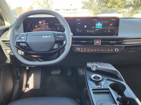 New 2025 Kia EV6 Light image 11