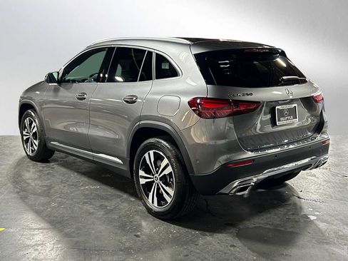 New 2026 Mercedes-Benz GLA 250 4MATIC image 5