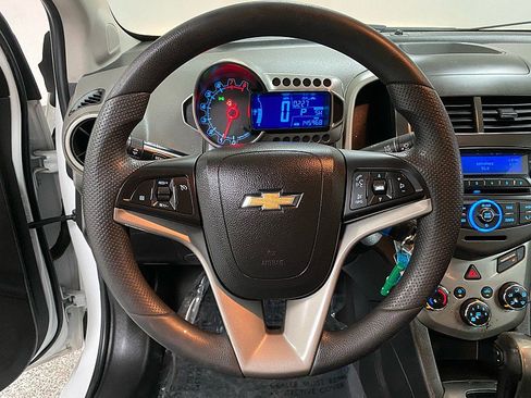 Used 2013 Chevrolet Sonic LT image 19
