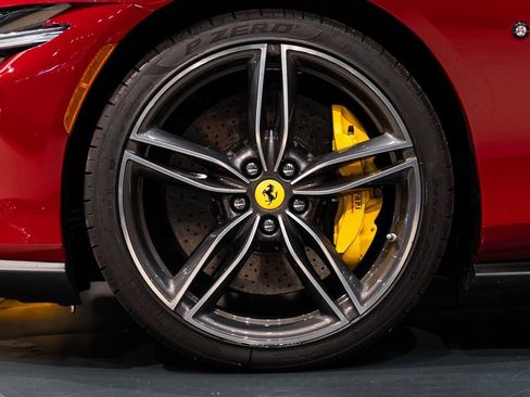 Used 2021 Ferrari Roma image 13