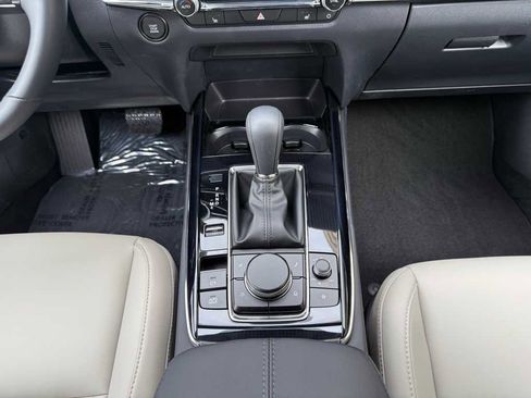 New 2025 MAZDA CX-30 AWD 2.5 S w/ Preferred Package image 11