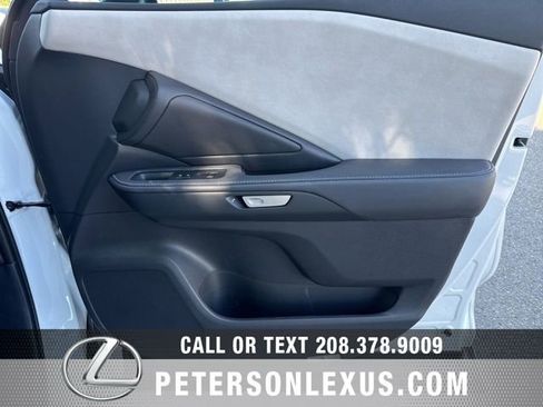 Used 2026 Lexus TX 350 AWD w/ Technology Package image 12