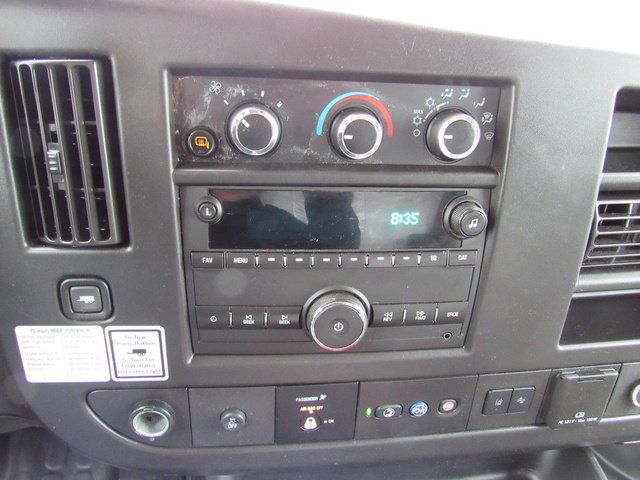 Used 2021 GMC Savana 3500 Extended w/ Power Convenience Package RWD image 30