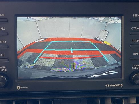 Used 2020 Toyota RAV4 XLE w/ Convenience Package image 27