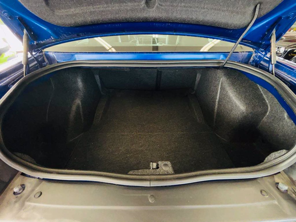 Used 2022 Dodge Challenger SRT Hellcat RWD image 11