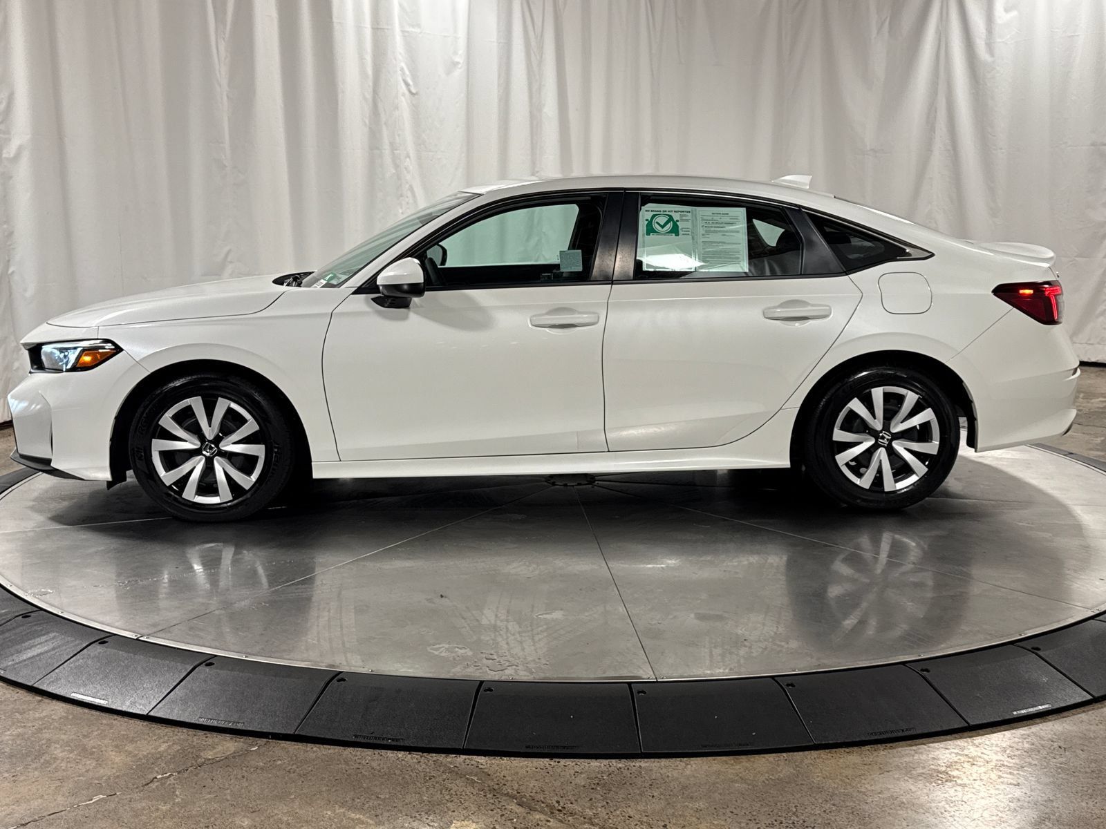 Used 2025 Honda Civic LX image 8