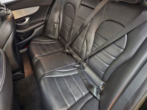 Used 2019 Mercedes-Benz C 300 C 300 image 17