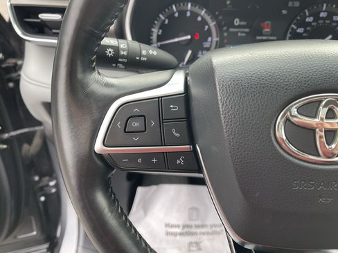 Certified 2020 Toyota Highlander Limited AWD/4WD image 22
