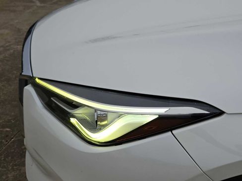 Used 2019 INFINITI QX50 Luxe w/ Navigation Package image 10