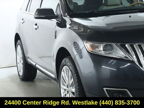 Used 2015 Lincoln MKX AWD w/ Equipment Group 102A image 9