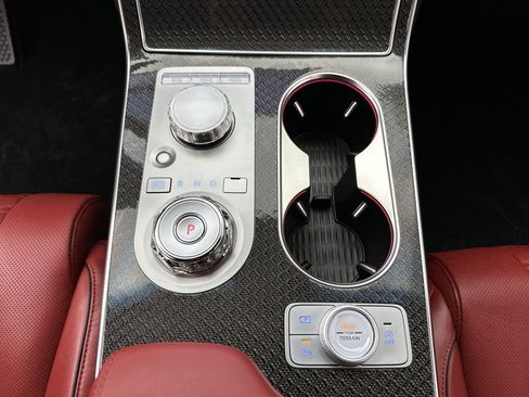 Certified 2026 Genesis GV80 3.5T e-SC AWD/4WD image 20