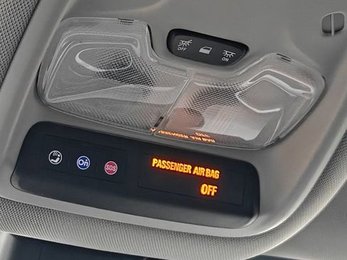 Certified 2024 Chevrolet TrailBlazer LS w/ LS Convenience Package image 29