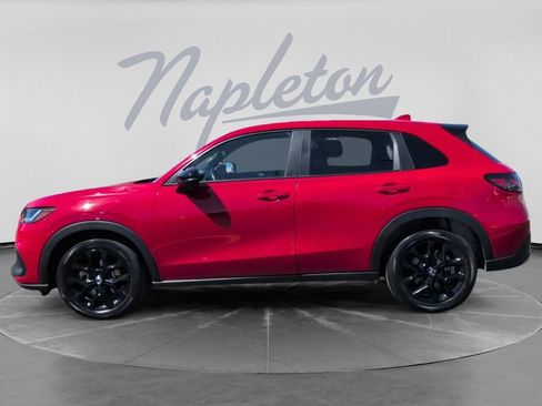Used 2025 Honda HR-V Sport image 9