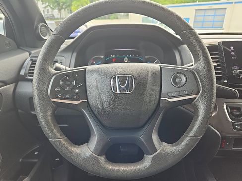 Certified 2022 Honda Pilot Sport image 18