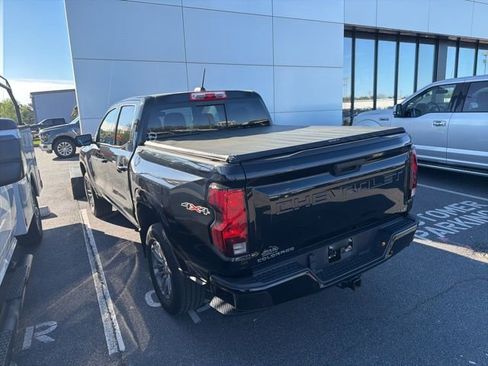 Used 2023 Chevrolet Colorado LT w/ LT Convenience Package II image 4
