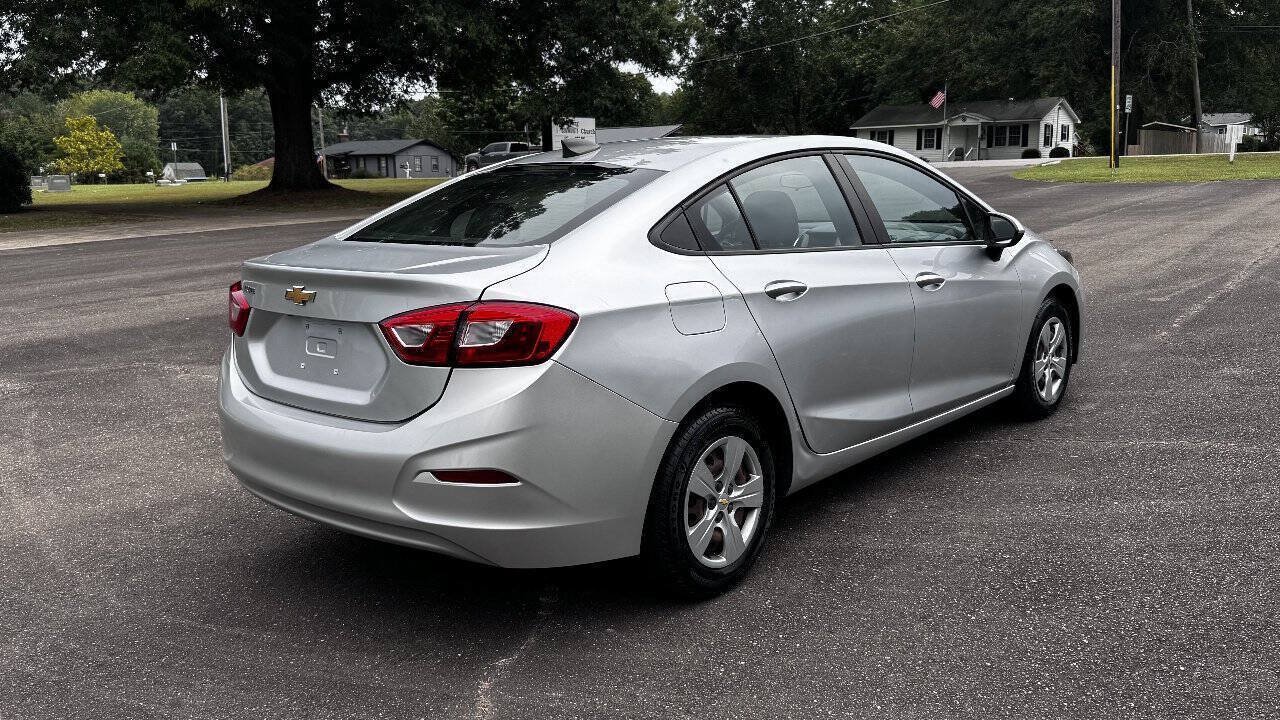 Used 2018 Chevrolet Cruze LS FWD image 8