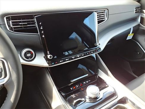 New 2025 Jeep Wagoneer 4WD image 10