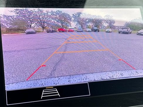 Used 2023 Chevrolet Malibu LT image 27