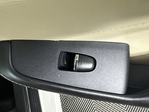 Used 2020 Nissan Maxima 3.5 SL w/ Floor Mat Group FWD image 43