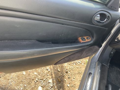 Used 2001 Jaguar XK8 Convertible image 9