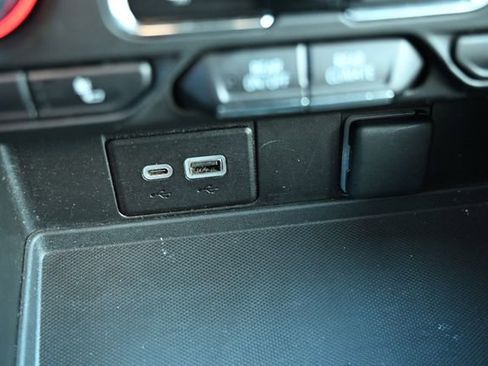 Used 2023 Chevrolet Tahoe LT image 22