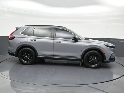 Used 2025 Honda CR-V Sport image 6