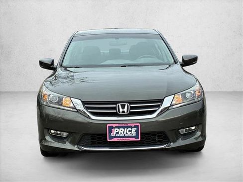 Used 2013 Honda Accord Sport image 2