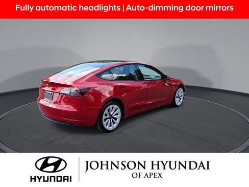 Used 2023 Tesla Model 3 Standard Range RWD image 9