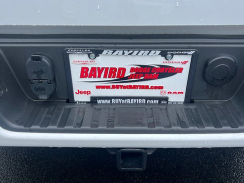 Used 2022 GMC Canyon Elevation Standard w/ Convenience Package RWD image 12