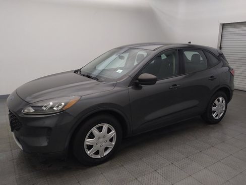 Used 2020 Ford Escape S image 2