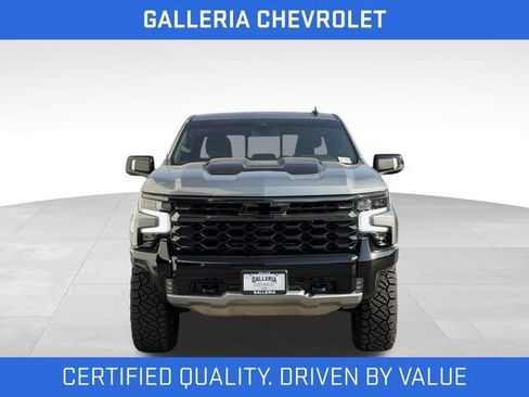 Used 2024 Chevrolet Silverado 1500 ZR2 w/ Dark Appearance Package AWD/4WD image 3